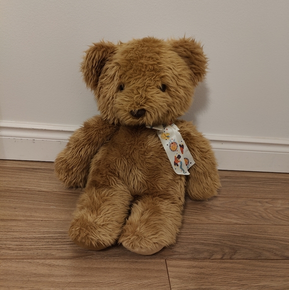 FAO Schwartz teddy bear - Picture 1 of 3